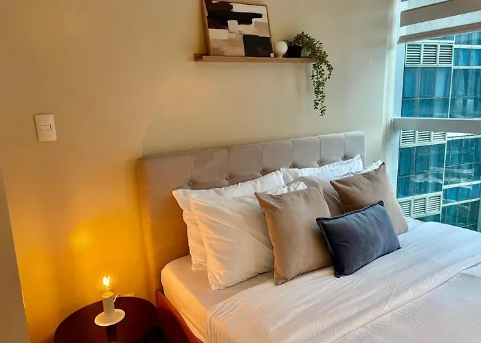 Boutique Minimalist 1br Parksuites Tower 1 Bgc Manila